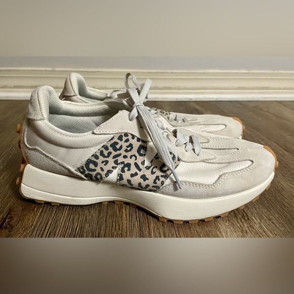 New Balance Unisex Shoes Sneakers Men’s US 8.5 Women’s 10 327 Moonbeam Leopard - Picture 2 of 15